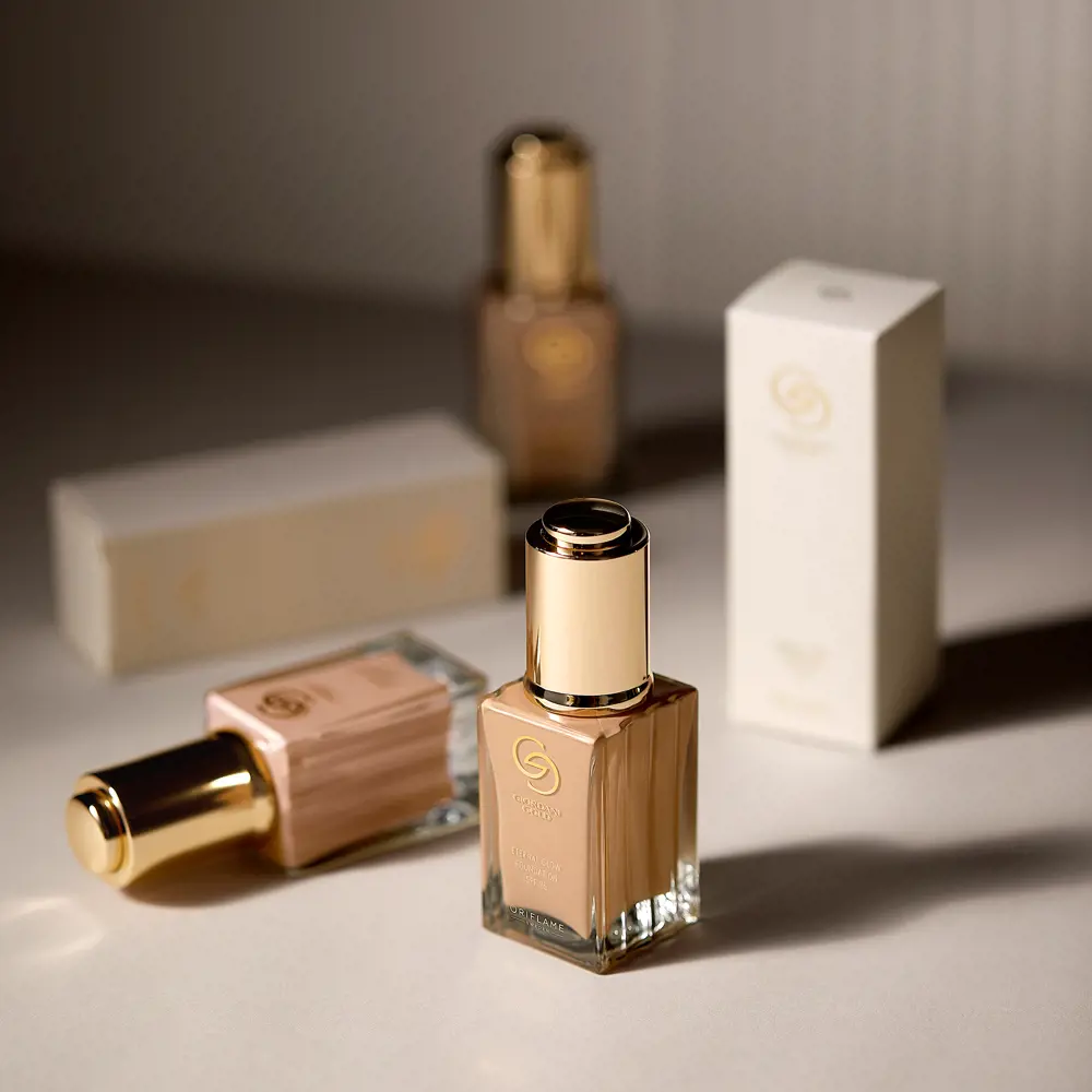 Podkład Giordani Gold Eternal Glow SPF 25